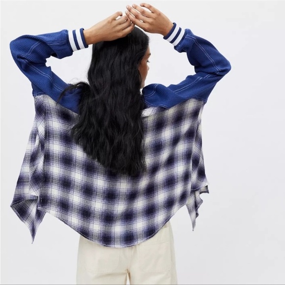 Urban Outfitters Top - Picture 2 of 4